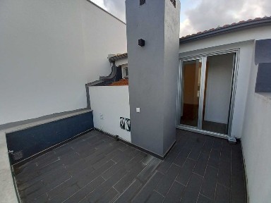 Apartamento T2 - Venda do Pinheiro - Central