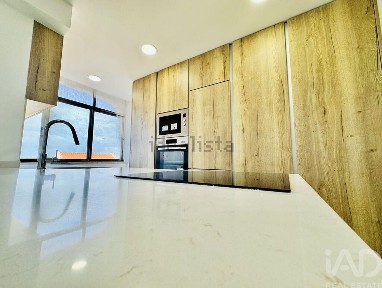 Apartamento T1 à venda na Cruz de Pau