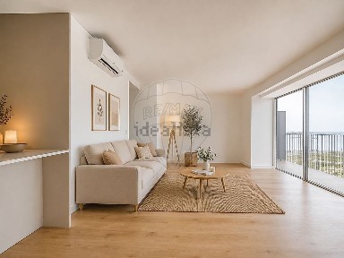 Apartamento T2 à venda na Praceta Verderena, 9