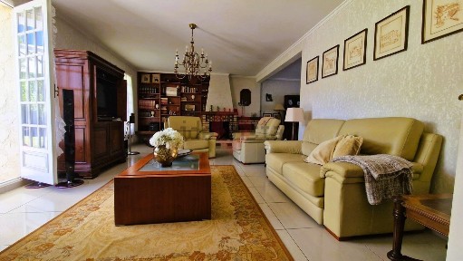 Casa ou moradia à venda em Cortes