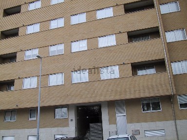 Arrendamento de apartamento T1 na Rua Professor Sousa Júnior