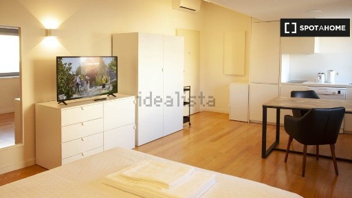 Arrendamento de apartamento T0 na Rua do Breiner
