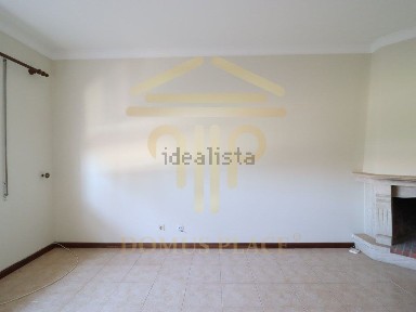 Arrendamento de apartamento T2 no Centro