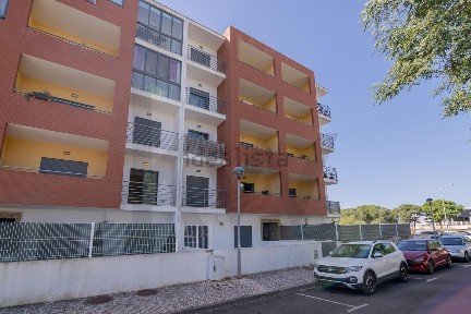 Apartamento T2 à venda em Fojo