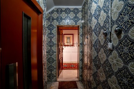 Apartamento T3 à venda na Rua Gregório Lopes, 1513