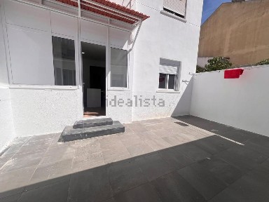Apartamento T2 à venda na Rua Diogo Bernardes