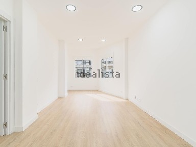 Apartamento T2 à venda em Fontaínhas - São José