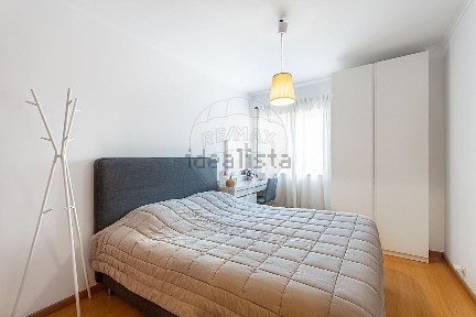 Apartamento T1 à venda na Rua Francisco da Conceição Silva