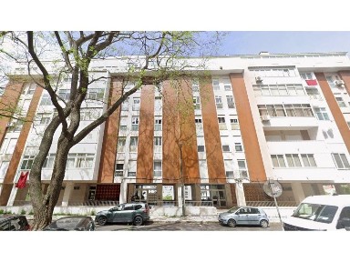 Apartamento T4 à venda na Carriche - Hospital das Forças Armadas