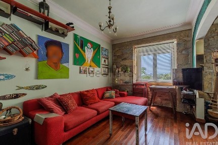 Apartamento T1 à venda no Bairro dos Actores - Barão Sabrosa