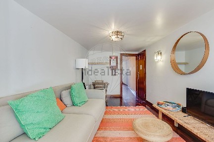 Apartamento T1 à venda na Rua da Esperança do Cardal