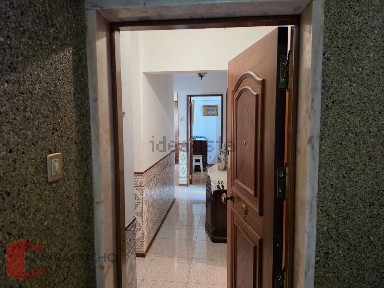 Apartamento T4 à venda na Rua António Enes, 26