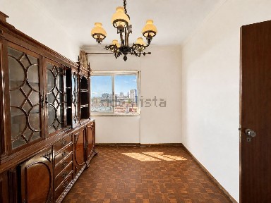 Apartamento T2 à venda em Sacavém e Prior Velho