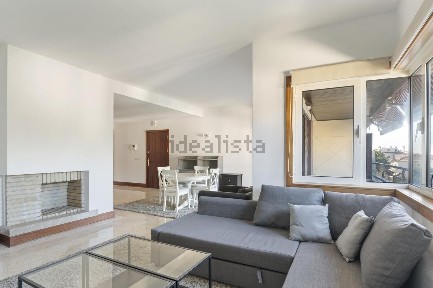 Apartamento T2 à venda na Rua Melo e Sousa