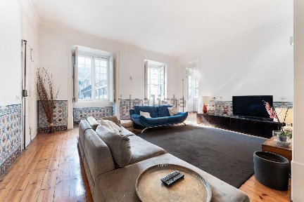 Apartamento T3 à venda na Baixa