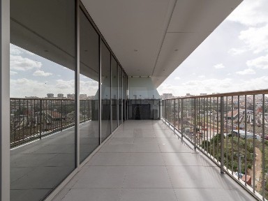 Apartamento T2 à venda na Rua Canto da Maya