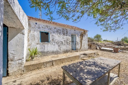 Arruda dos Vinhos, Largo das Antas