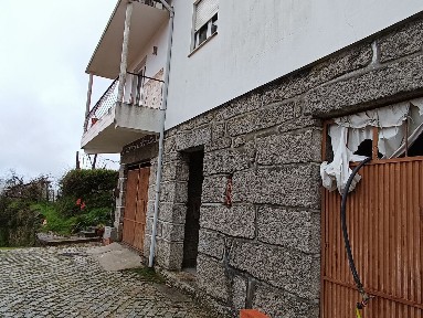 Arrendamento de andar de moradia em Alcofra