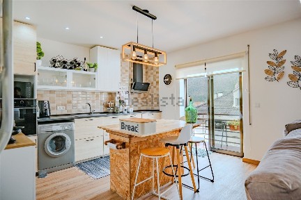 Apartamento T2 à venda na Rua da Fiandeira, 200
