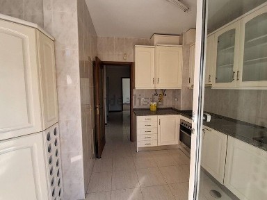 Arrendamento de apartamento T2 em São João da Madeira