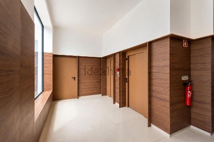 Apartamento T3 à venda na Avenida Sá e Melo, 4620 -009