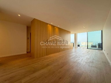 Apartamento T3 à venda na Rua da Pedra do Cão, 322