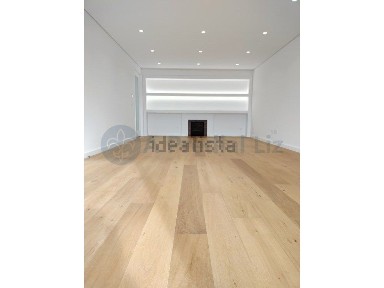 Apartamento T3 à venda na Avenida da Boavista