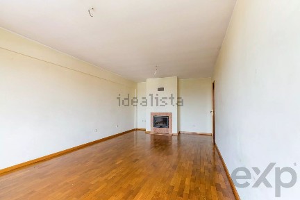 Apartamento T1 à venda na Rua Sá de Miranda, 293