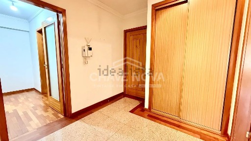Apartamento T1 à venda na Rua da Fonte