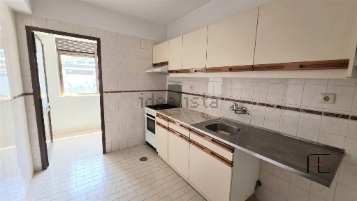 Oliveira do Douro, Gervide, Rua de Sacadura Cabral, 51