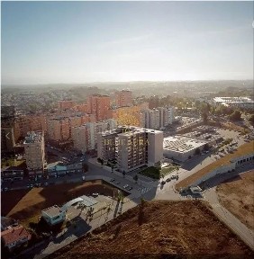 Apartamento T1 à venda na Rua Padre Joaquim Faria, 115