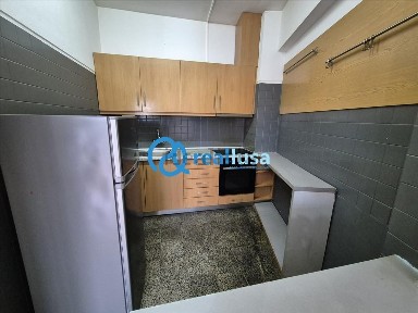 Apartamento T1 à venda no Monte dos Burgos