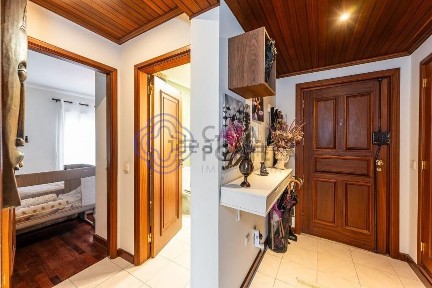 Apartamento T1 à venda na Rua Dom Frei Luís Álvaro de Távora, 155