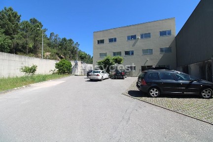Escritório privado à venda em Assafarge e Antanhol