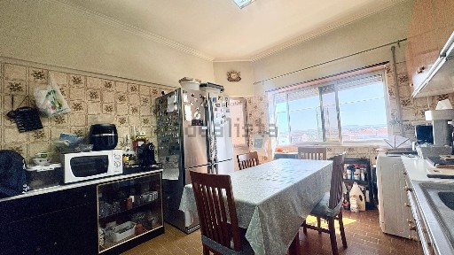 Duplex à venda na Rua dos Combatentes da Grande Guerra