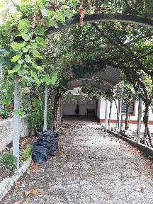 Charneca da Caparica e Sobreda, Quintinhas, Rua 1º de Maio, 25