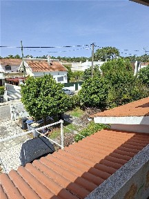Moradia independente à venda na Quintinhas