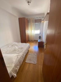 Arrendamento de apartamento T2 na Rua de Atoleiros