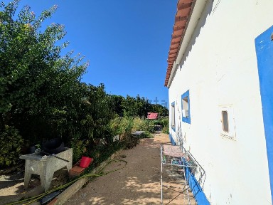 Moradia independente à venda em Arrabaça s/n