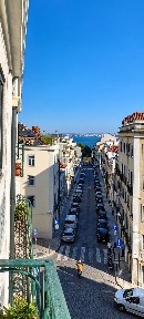 Arrendamento de apartamento T3 na Rua dos Navegantes, 8