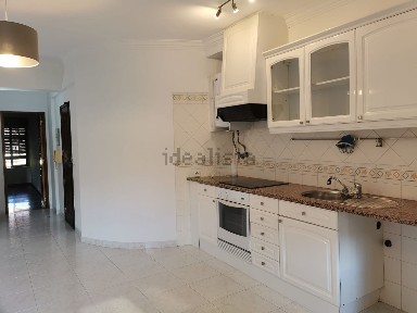 Arrendamento de apartamento T1 na Avenida da República