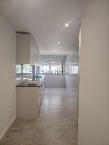 Arrendamento de apartamento T2 na Rua Aníbal Firmino da Silva, 283