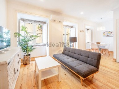 Arrendamento de apartamento T1 na Cais do Sodré - Santos