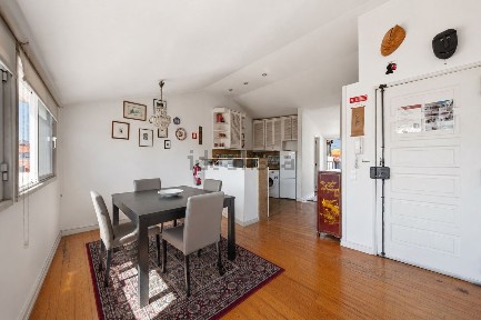 Arrendamento de apartamento T1 na Rua Marechal Saldanha