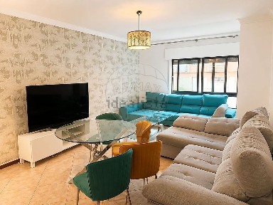 Arrendamento de apartamento T3 na Avenida do Parque