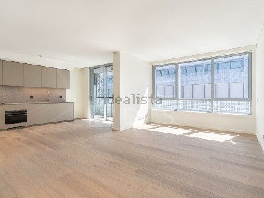 Arrendamento de apartamento T1 na Rua Madre Teresa de Calcutá