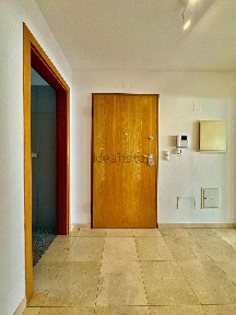 Arrendamento de apartamento T3 na Rua Artur Lamas