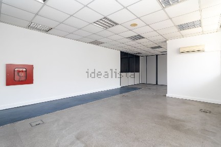 Espaço comercial à venda na Rua de Moçambique