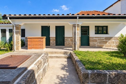 Moradia independente à venda em Vila Nova da Telha