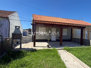 Moradia independente à venda em Cacia